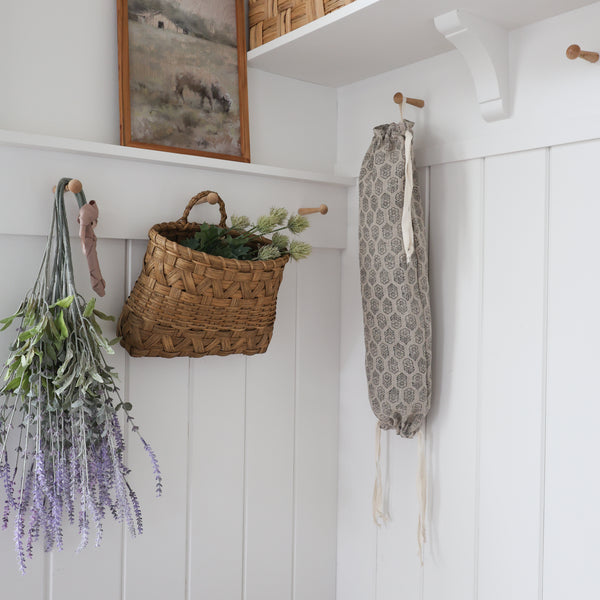 Cloth Grocery Bag Holder 'Beloved Linen Block Print'