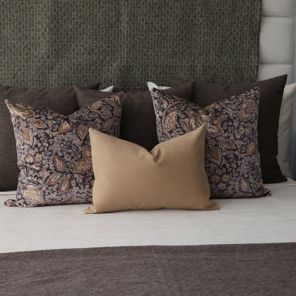 English Toffee Pillow Cover 22"x22"